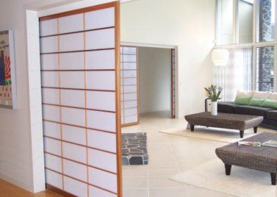 Retractable translucent wall